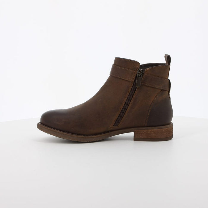Elizabeth Short Boots Brown