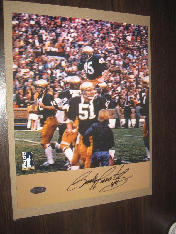 Rudy Ruettiger Notre Dame Carry Off Autographed 8x10 Photo - Vintage Indy Sports