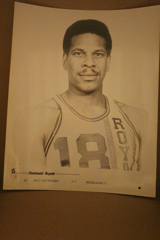 1960's Bill Dinwiddie Cincinnati Royals 8x10 Team Issued Photo - Vintage Indy Sports