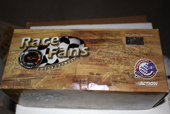 2000 Brickyard 400 24KT Diecast Pace Car 1:24 with Display Case #2000