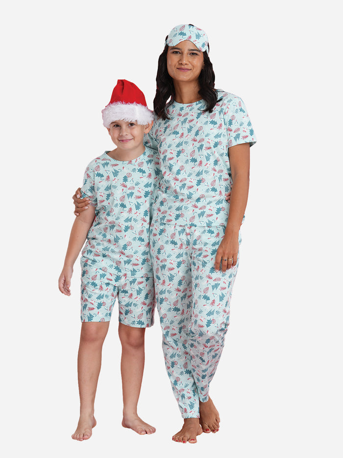 ALL THAT JINGLES -CHRISTMAS AOP SHORT PJ SET