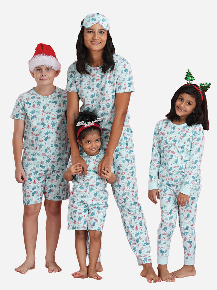 ALL THAT JINGLES -CHRISTMAS AOP SHORT PJ SET