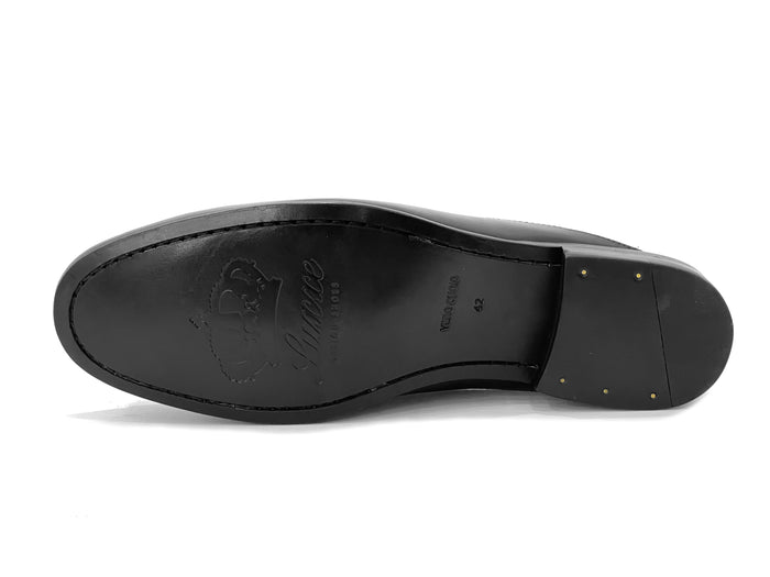 BLACK MULE