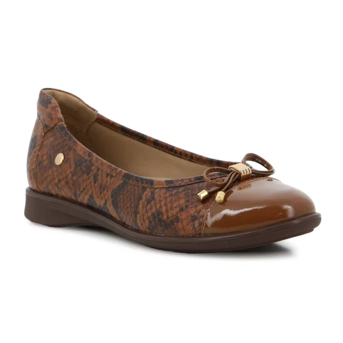 Carli Casual Flats Cognac Print