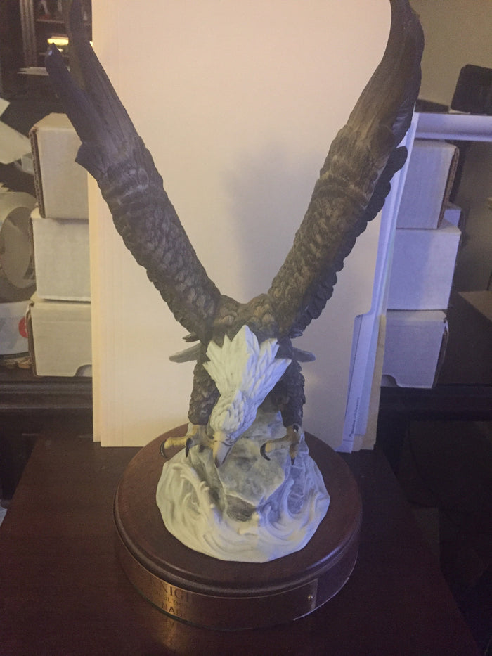 Coach Bob Knight 1984 NABC Appreciation Eagle Statue - Vintage Indy Sports