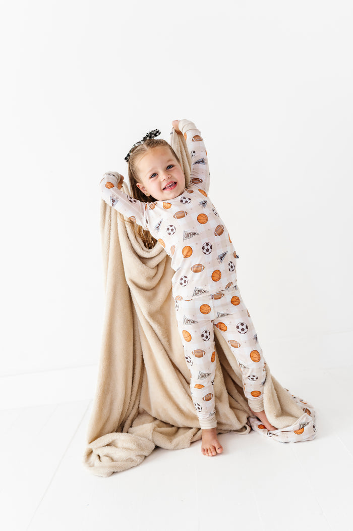 Game Day Gingham Oversized Fuzzy Blanket