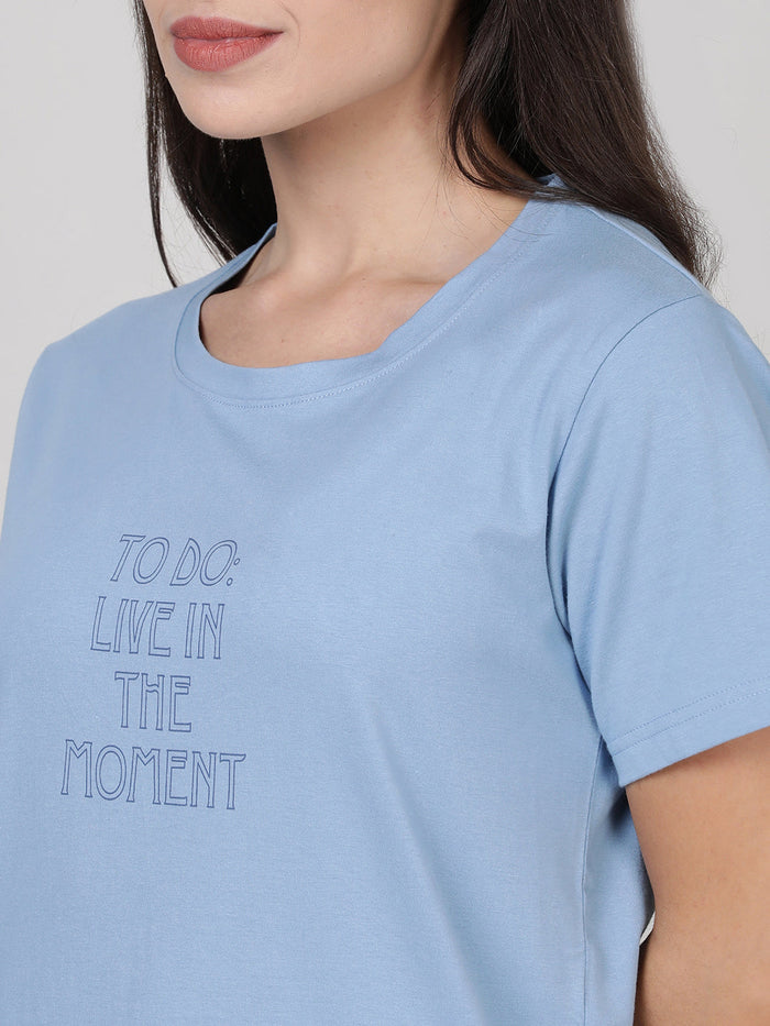 LIVE IN THE MOMENT