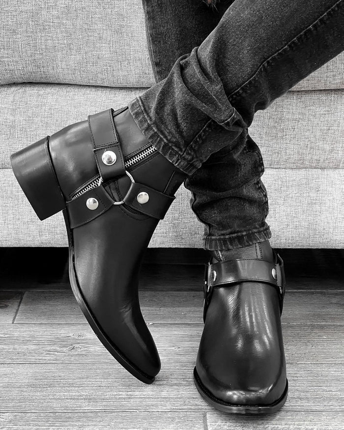 NEW CLASSIC ANKLE BOOTS