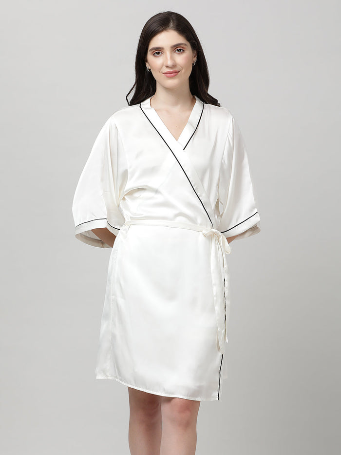 NIGHT GOWN
