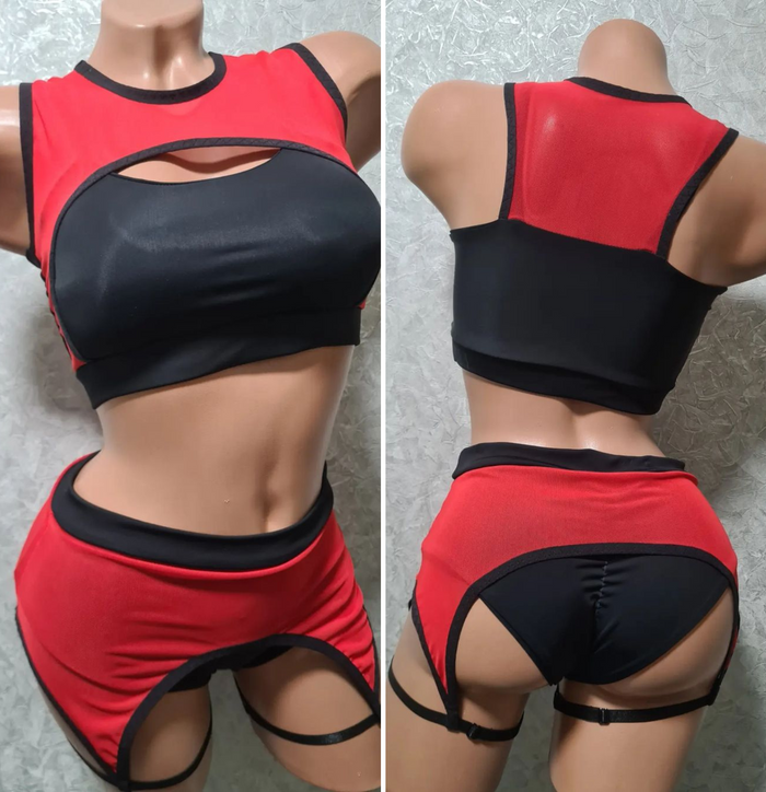 Pole dance costume with garter belt