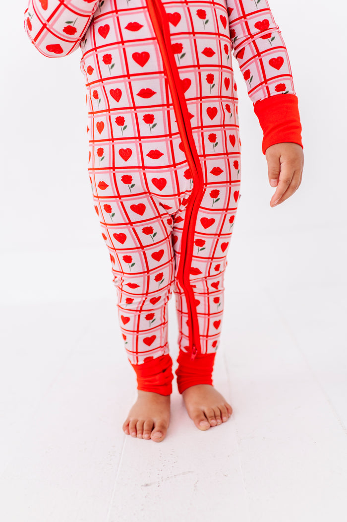 Queen of Hearts Convertible Footies