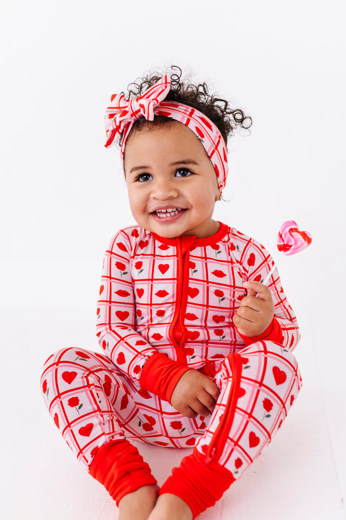 Queen of Hearts Convertible Footies
