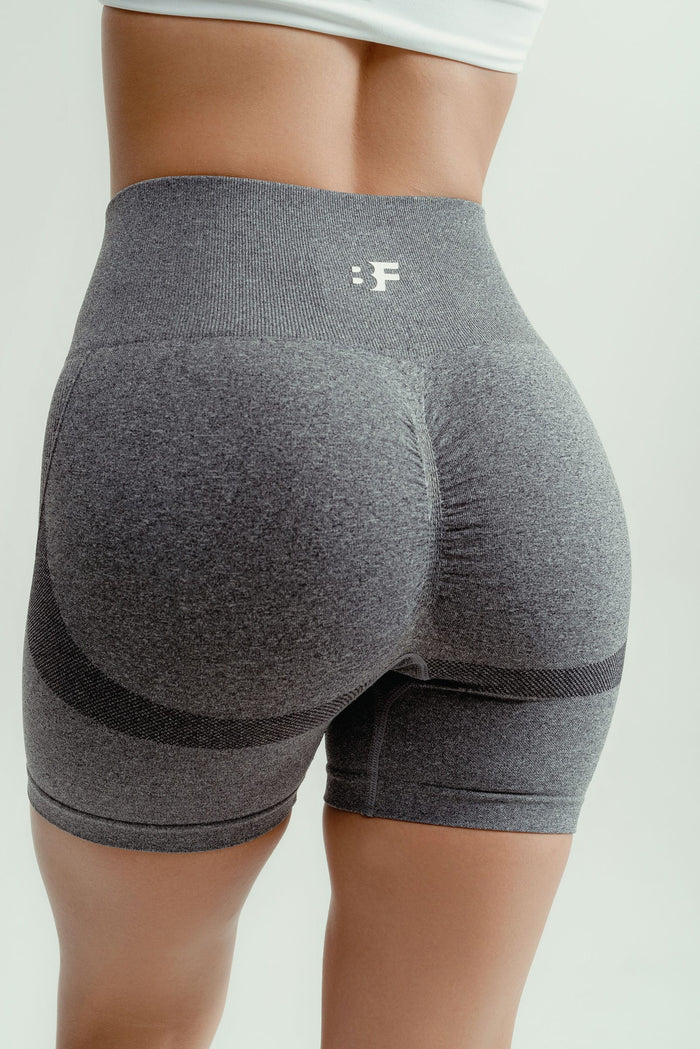 Susi scrunch shorts