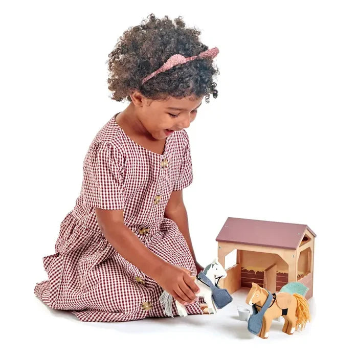 Tender Leaf Toys – The Stables