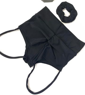 Twerk high waisted shorts with back garters