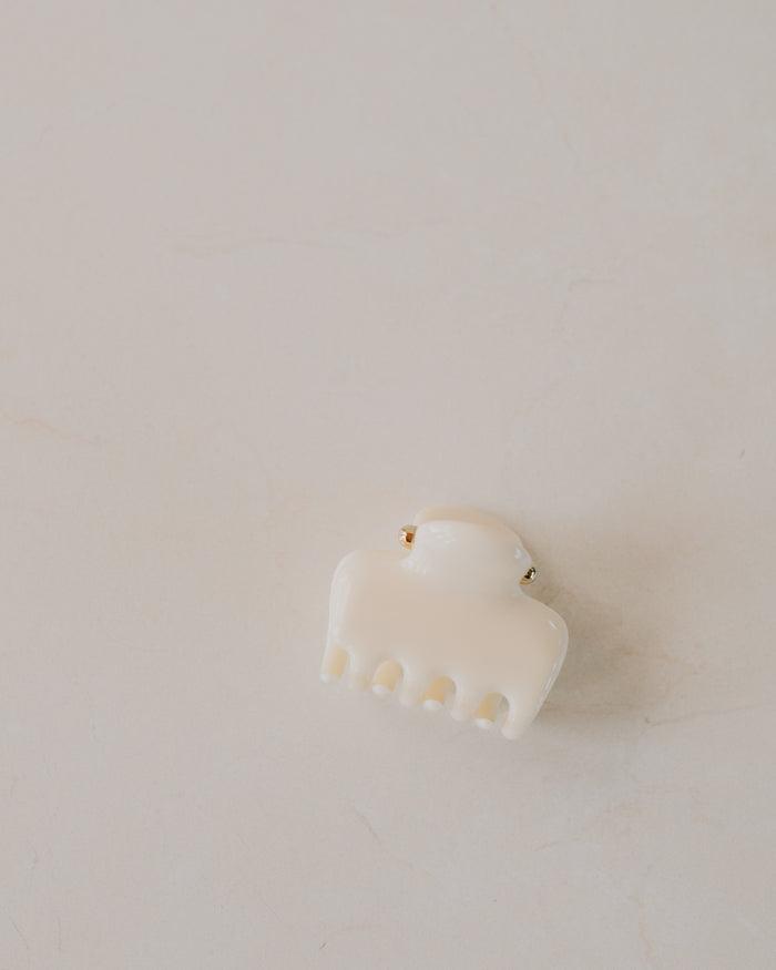 UNDO - 2" Claw Clip