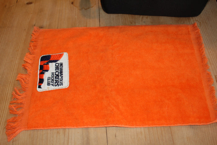 Vintage 1980's Indianapolis Checkers Towel