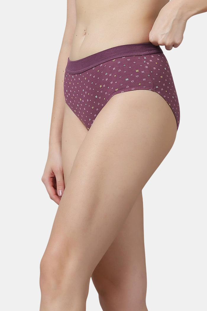 Women’s Ribbed Waist Cotton Panties – Soft & Breathable Printed Briefs for Everyday Comfort (Pack of 3)